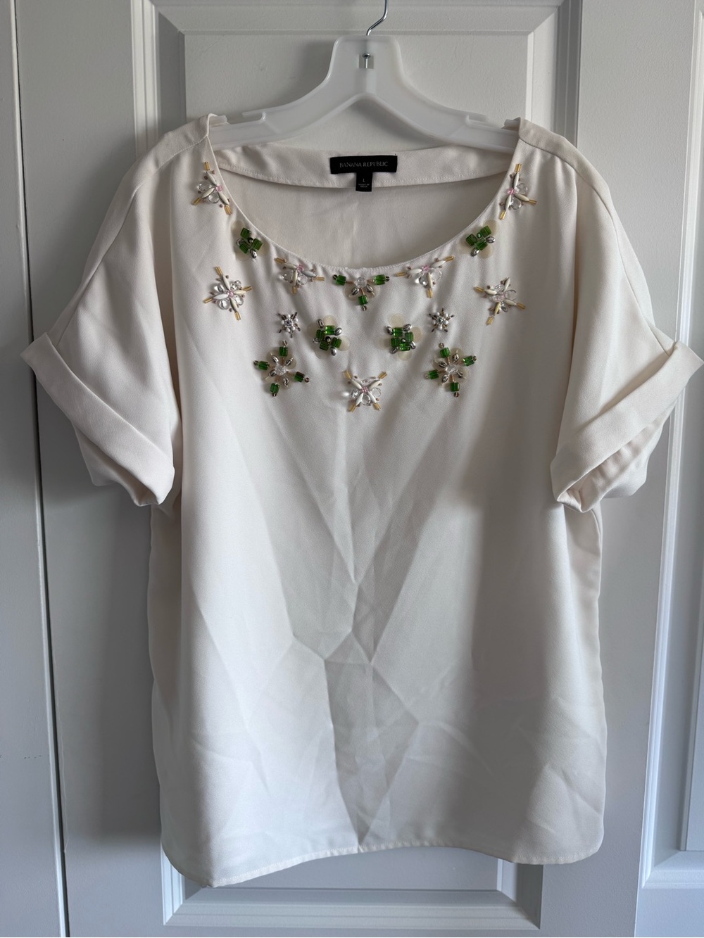 Banana Republic Cream Beaded Scoop-Neck Short Sleeve Blouse